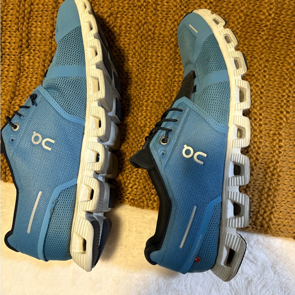 Men’s On Cloud Men’s Running Shoes - Size 13
